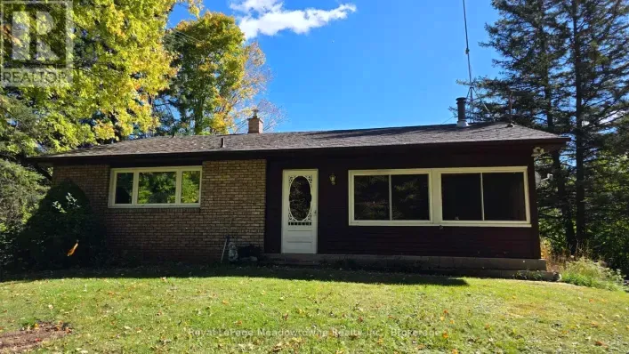 4202 15 SIDE ROAD, Milton