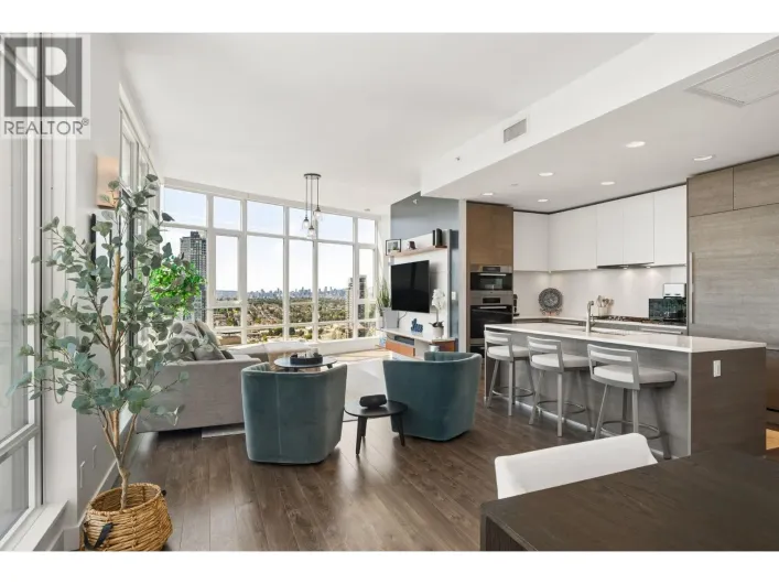 4204 2008 ROSSER AVENUE, Burnaby