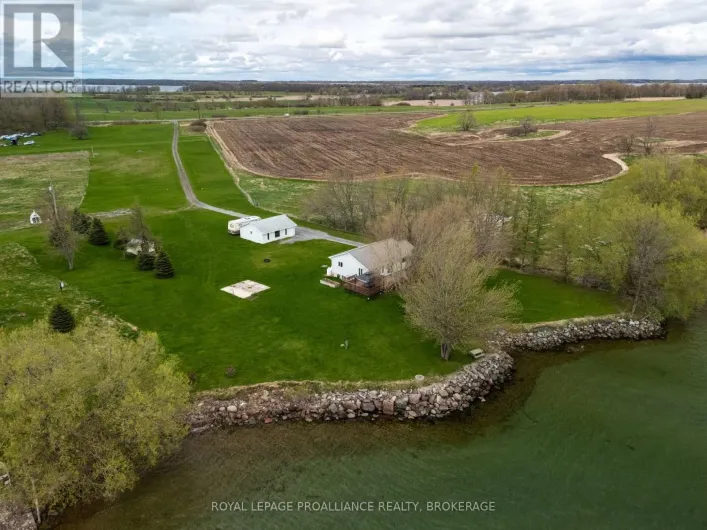 4205 HIGHWAY 96, Frontenac Islands