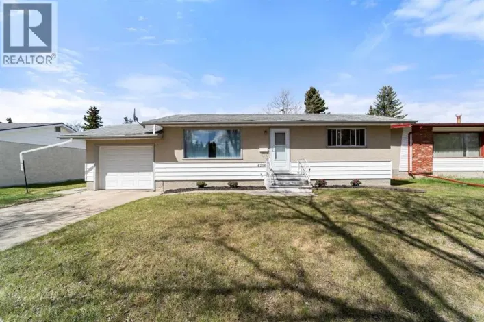 4206 60 Street Close, Camrose