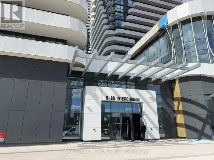 4208 - 28 INTERCHANGE WAY, Vaughan