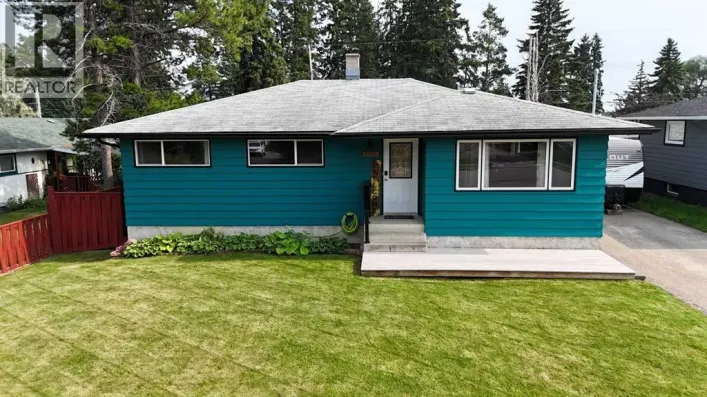 4209 6 Avenue, Edson