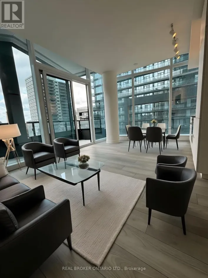 420S - 110 BROADWAY AVENUE, Toronto