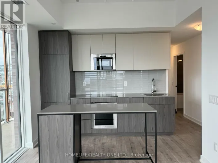 421 - 220 MISSINNIHE WAY, Mississauga