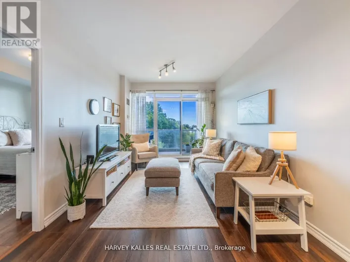 421 - 3865 LAKE SHORE BOULEVARD W, Toronto
