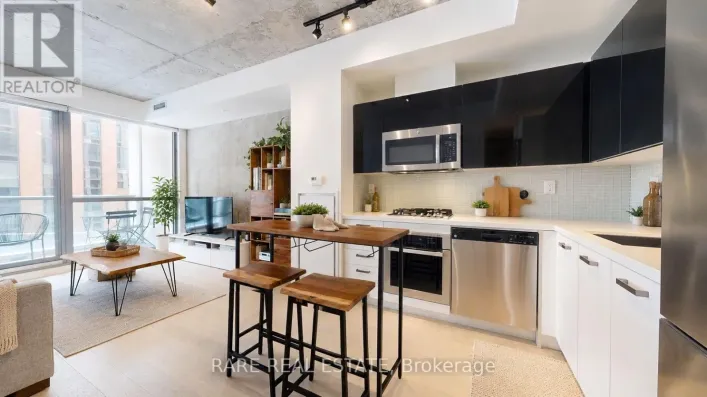 421 - 39 BRANT STREET, Toronto