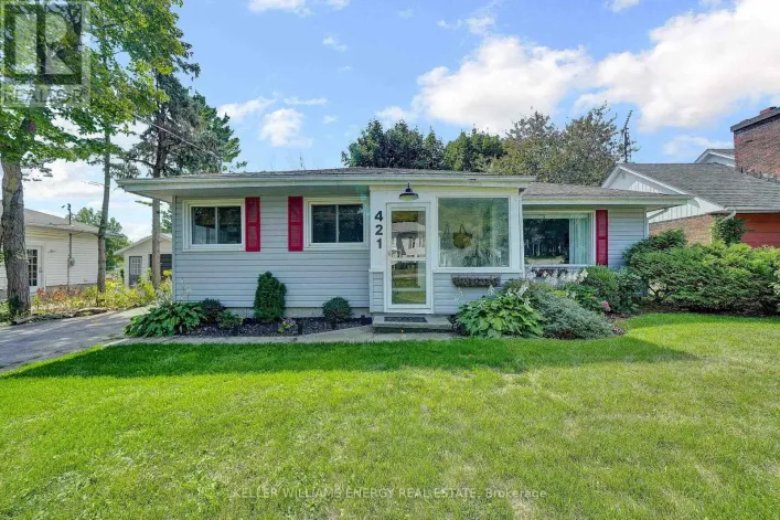 421 BLOOMFIELD MAIN STREET, Prince Edward County