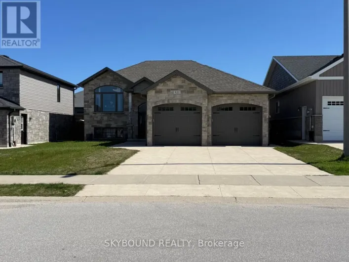 421 BUCKBY LANE, Saugeen Shores