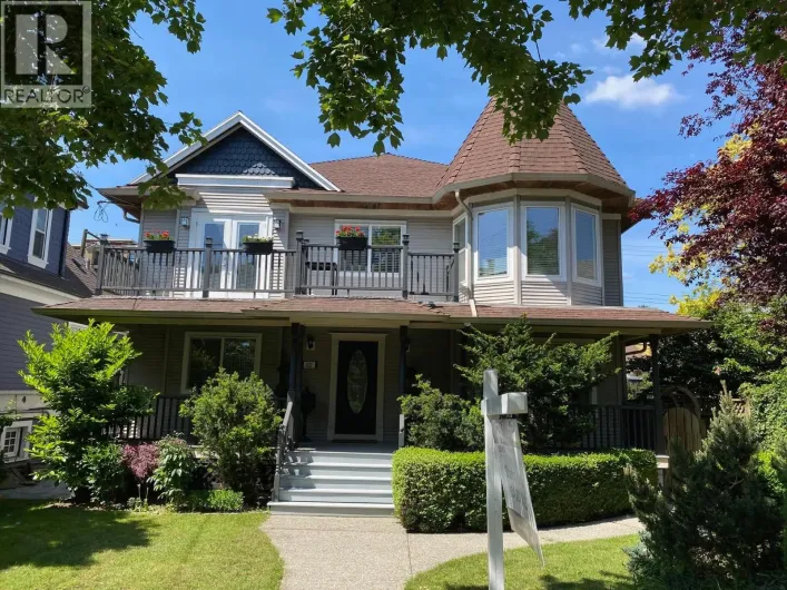 421 KELLY STREET, New Westminster