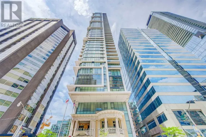 4210 - 426 UNIVERSITY AVENUE, Toronto