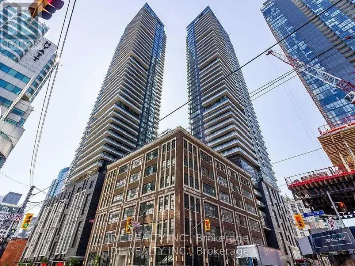 4211 - 125 BLUE JAYS WAY, Toronto