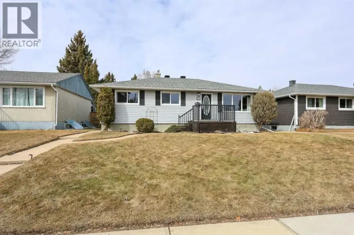 4214 40A Avenue, Red Deer