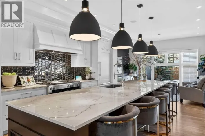 4215 16A Street SW, Calgary