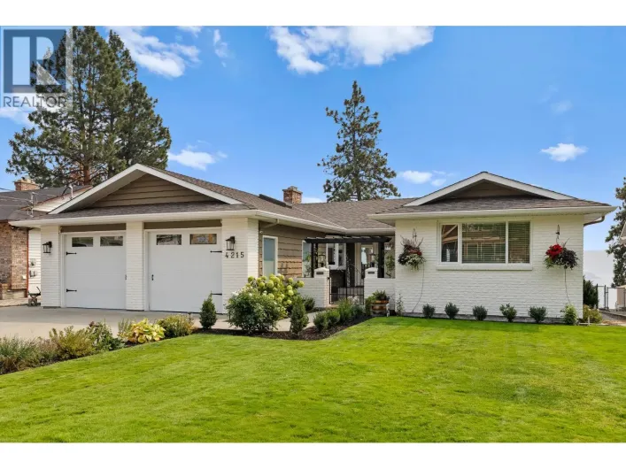 4215 6th Avenue, Peachland