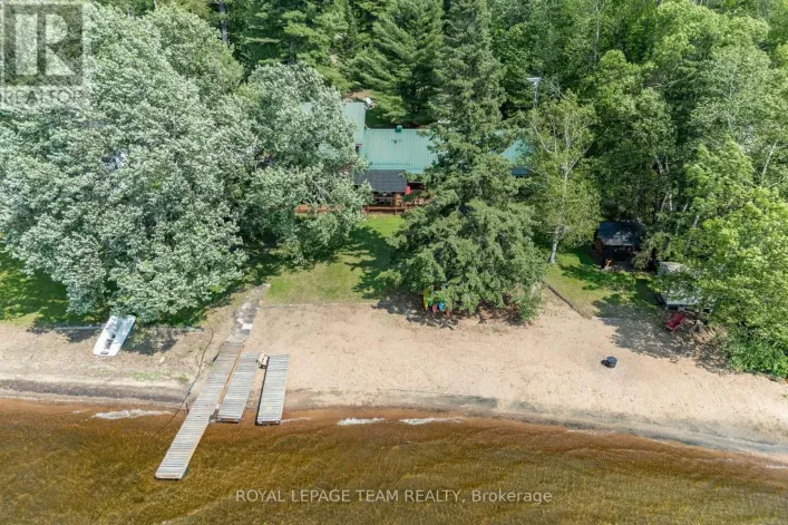 42165 COMBERMERE ROAD, Madawaska Valley