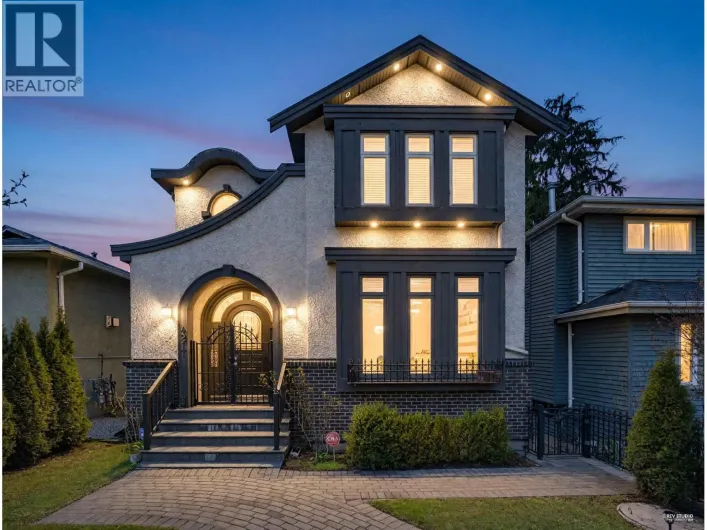 4217 W 16TH AVENUE, Vancouver