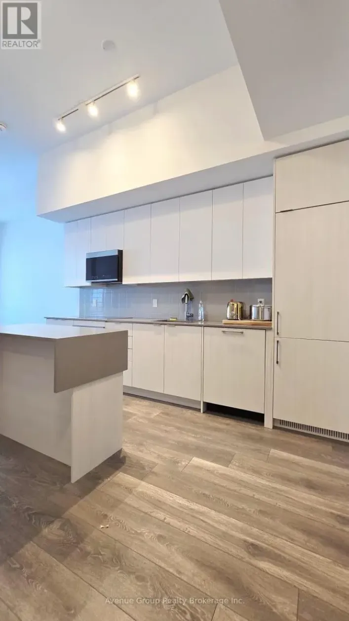 422 - 2489 TAUNTON ROAD, Oakville