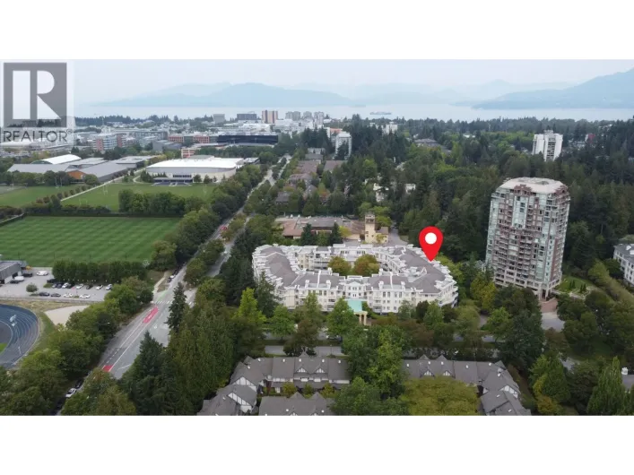 422 5835 HAMPTON PLACE, Vancouver