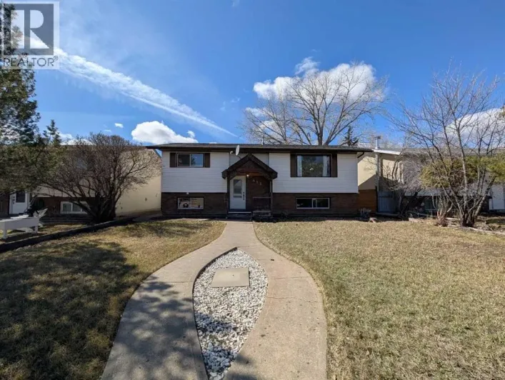 422 Main Street S, Redcliff