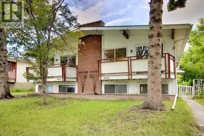 4222 40 Avenue NW, Calgary