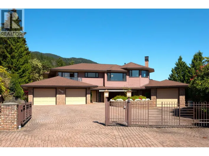 4228 ROCKRIDGE CRESCENT, West Vancouver