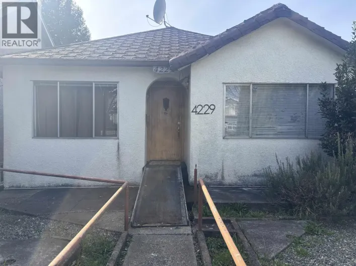 4229 VICTORIA DRIVE, Vancouver