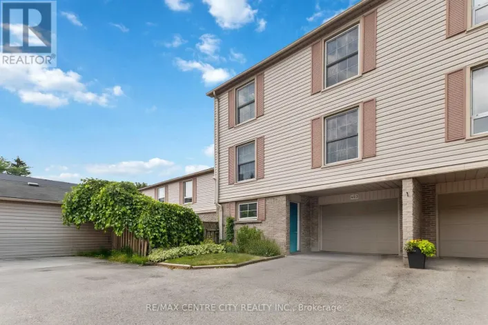 423 EVERGLADE CRESCENT, London North