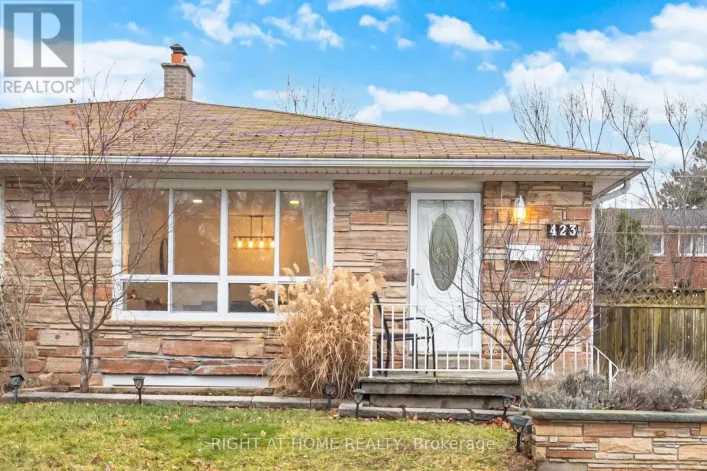 423 MELORES DRIVE, Burlington