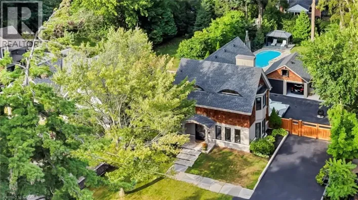 423 SMITH Avenue, Burlington