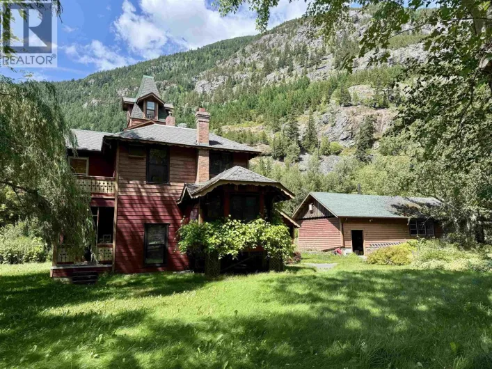 4233 MACKENZIE 20 HIGHWAY, Bella Coola