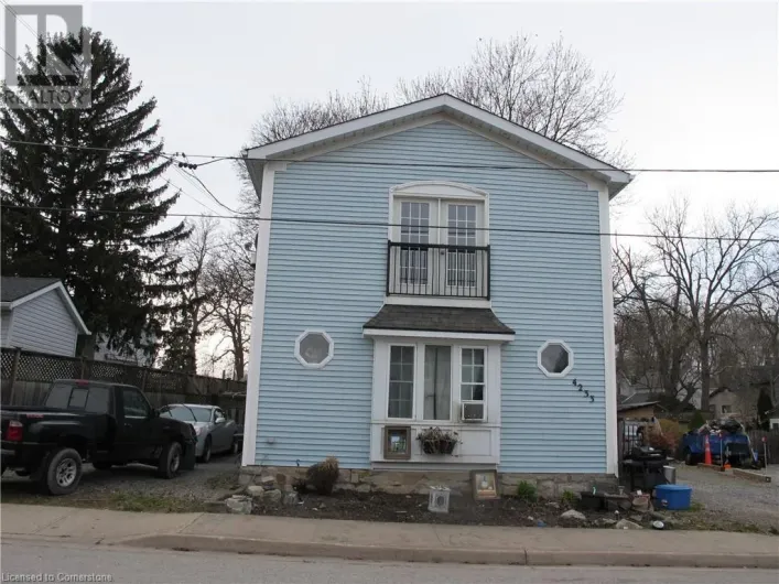 4233 MAY Avenue, Niagara Falls