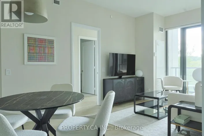 424 - 280 HOWLAND AVENUE, Toronto