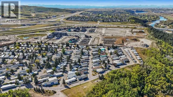 424, 3223 83 Street NW, Calgary