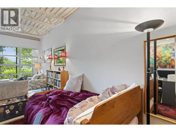 424 350 E 2ND AVENUE, Vancouver