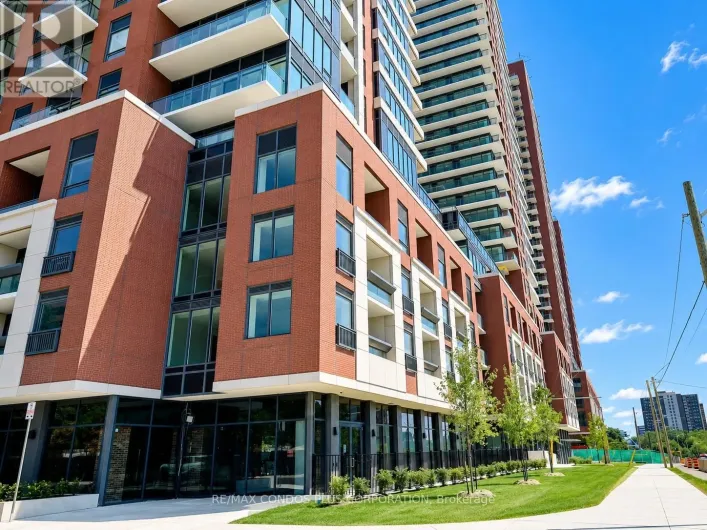 424 - 4010 EGLINTON AVENUE W, Toronto