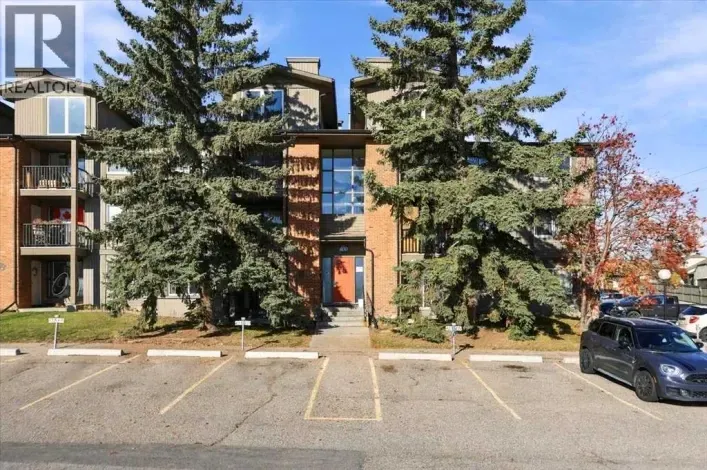 424, 6400 Coach Hill Road SW, Calgary
