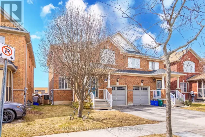 424 CHANDLER CRESCENT, Milton