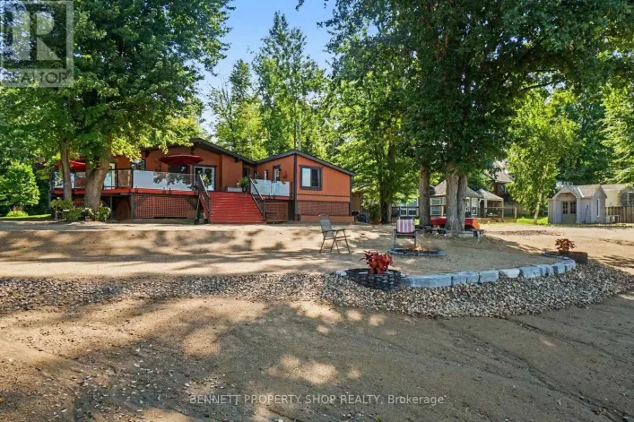 4240 ARMITAGE AVENUE, Ottawa