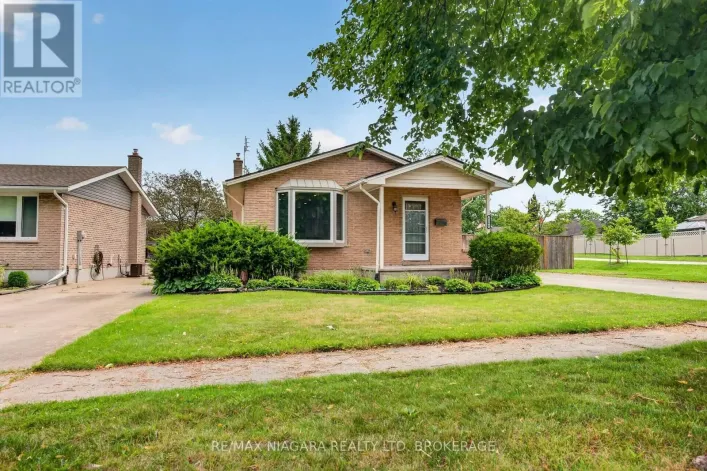 4240 BROOKDALE DRIVE, Niagara Falls