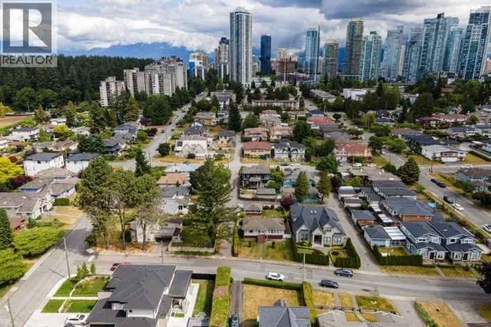 4241 GRETA STREET, Burnaby