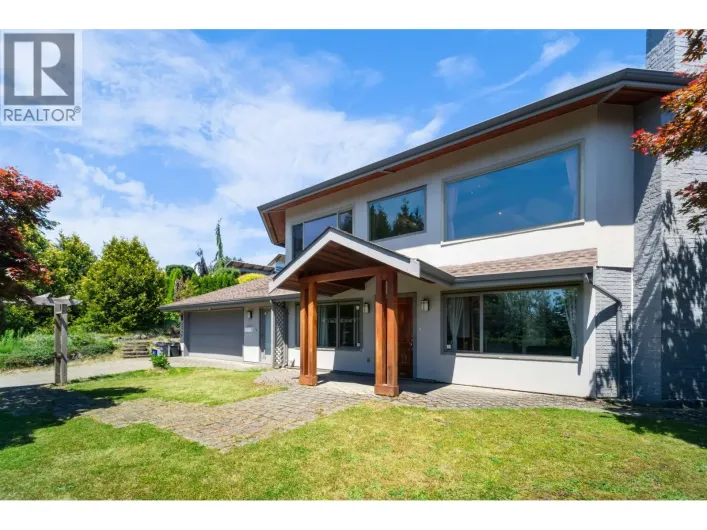 4246 ROCKRIDGE ROAD, West Vancouver