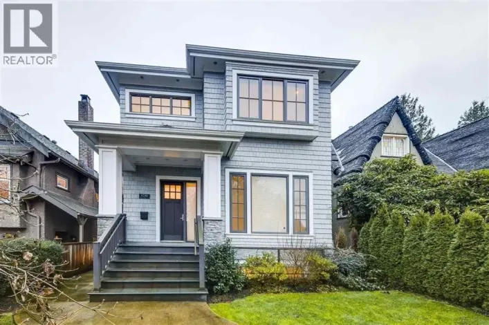4248 W 10TH AVENUE, Vancouver