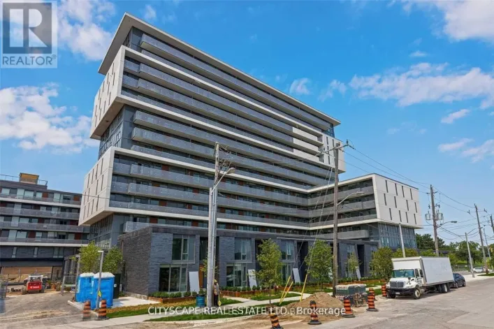 425 - 120 VARNA DRIVE, Toronto