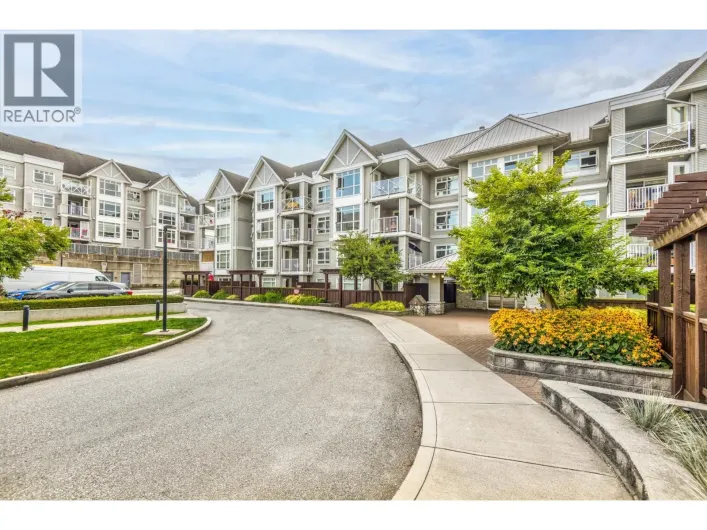 425 3122 ST JOHNS STREET, Port Moody