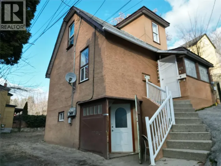 425, 415 Rossland Avenue, Trail