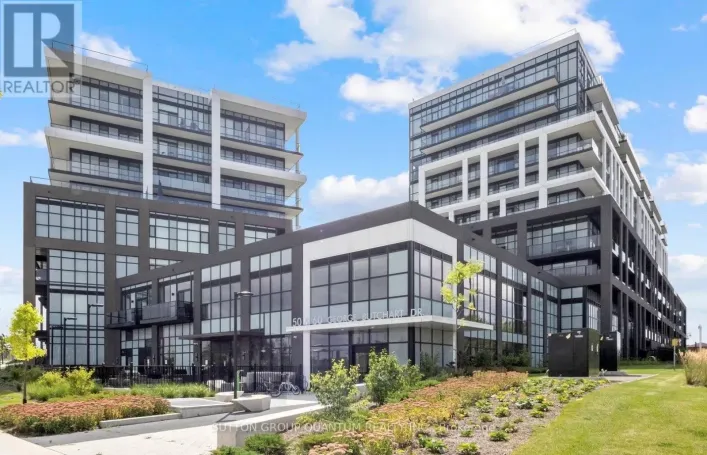 425 - 50 GEORGE BUTCHART DRIVE W, Toronto