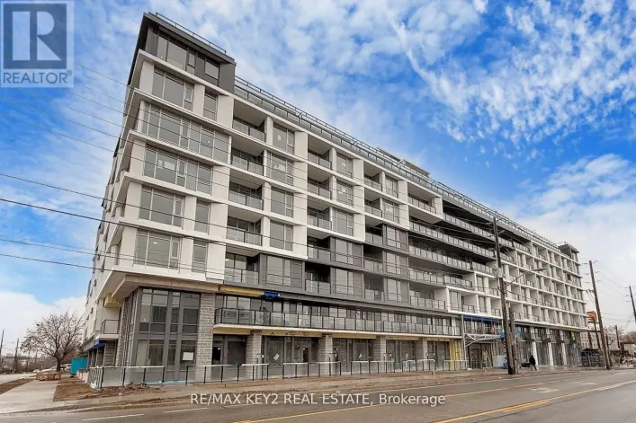 425 - 556 MARLEE AVENUE, Toronto