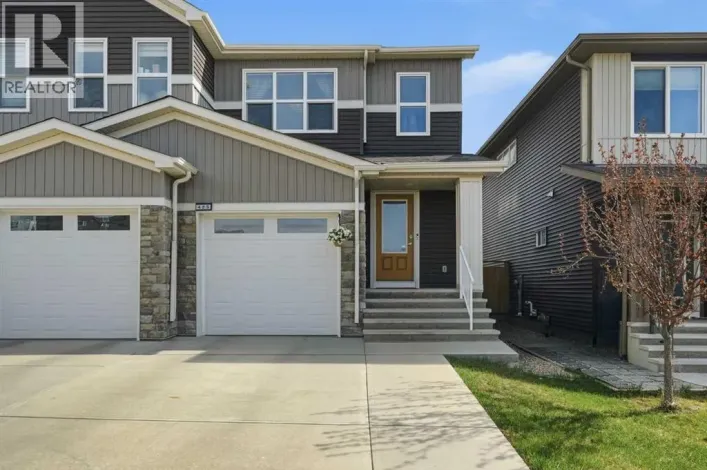 425 Carringvue Avenue NW, Calgary