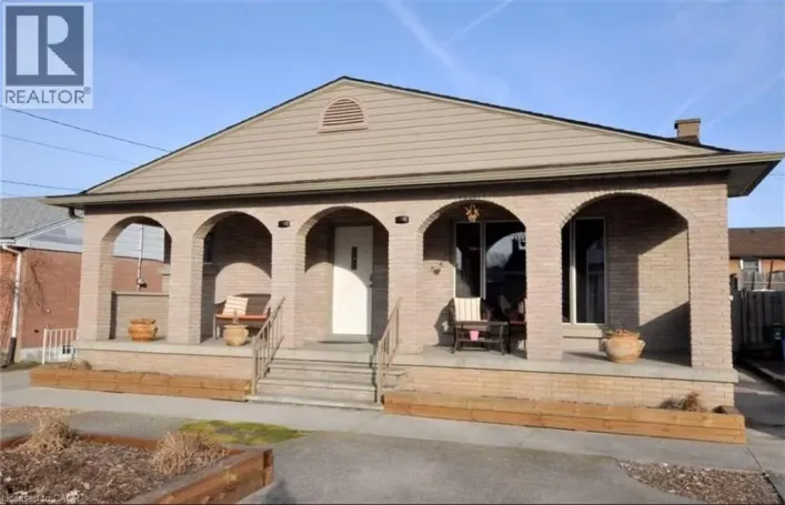 425 EAST 15TH Street, Hamilton