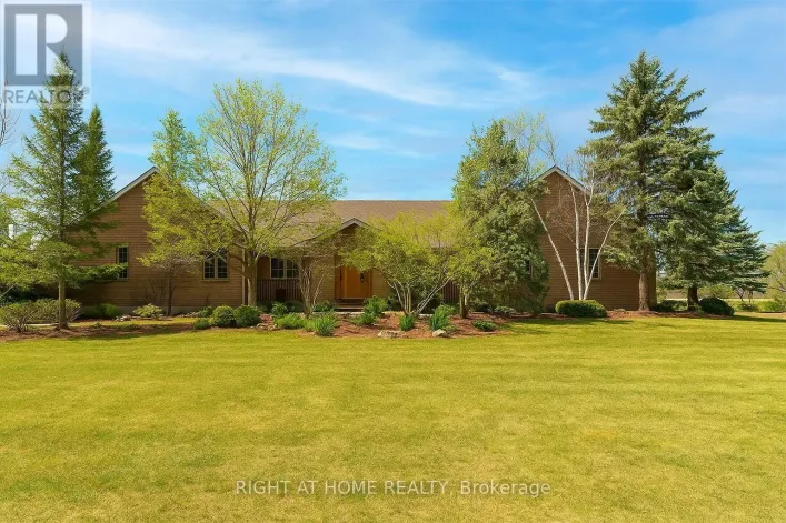 425 GOLF CLUB ROAD, Hamilton